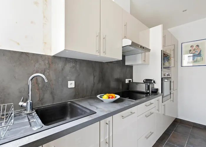 Guestready - Fonctionnel Situe Dansl E 15eme Apartament Paryż